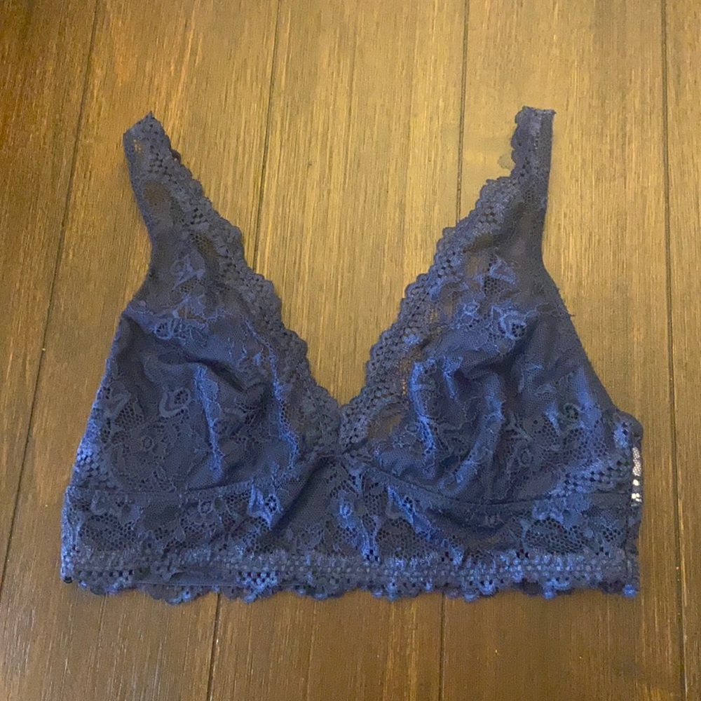 Navy lace bra size small